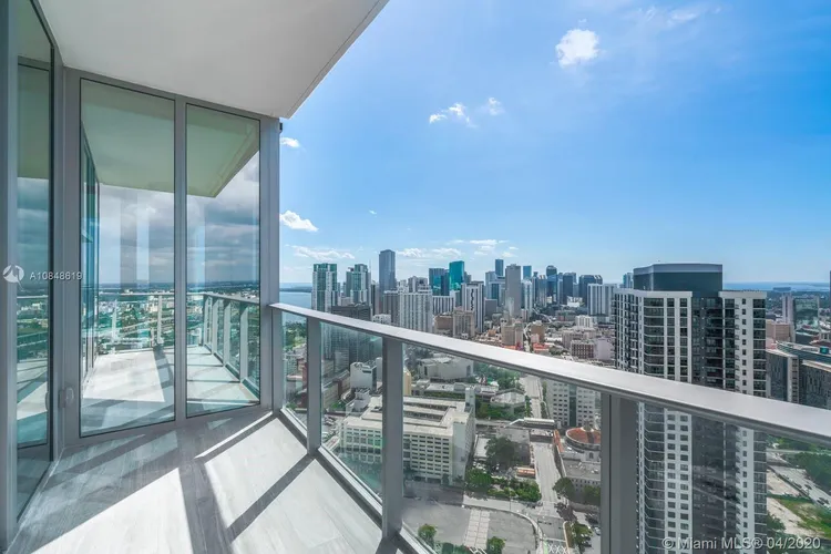 Paramount Miami Worldcenter #4112 image #8