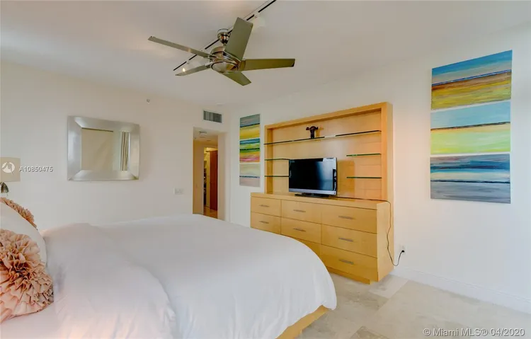 1500 Ocean Drive #1208 image #16