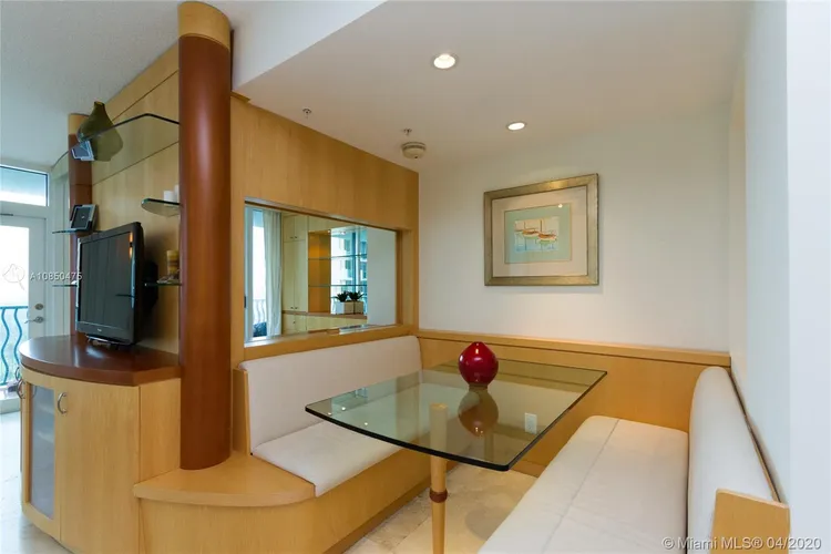 1500 Ocean Drive #1208 image #9