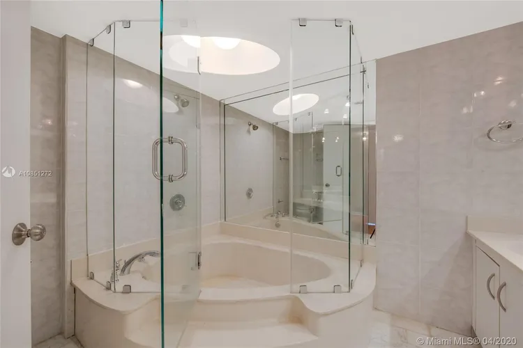 Towers of Quayside Condo #1 #304 image #19