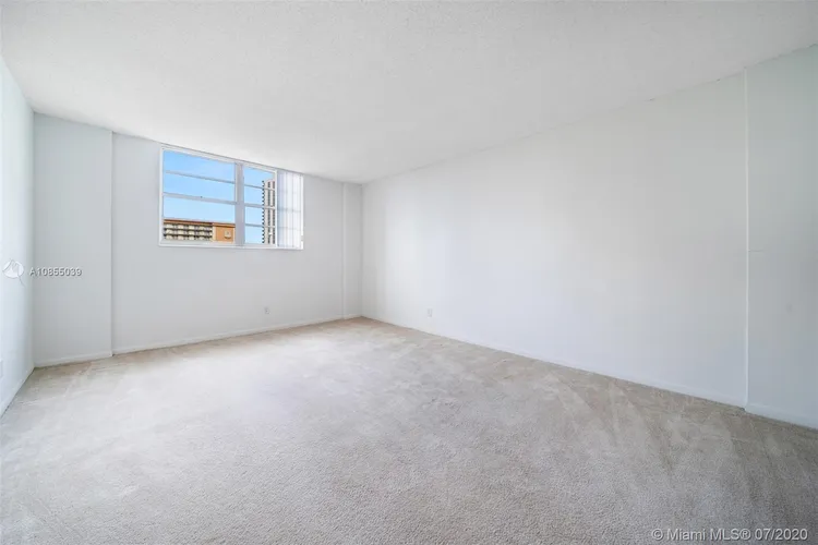 Ocean Reserve #701 image #11