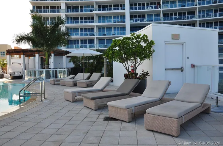 Paramount Bay #2907 image #23