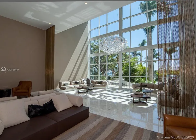 Paramount Bay #2907 image #27