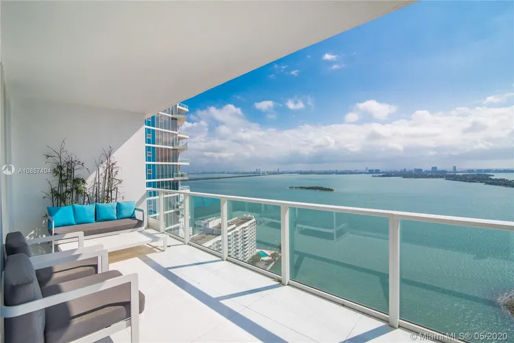 Paramount Bay #2907 image #6