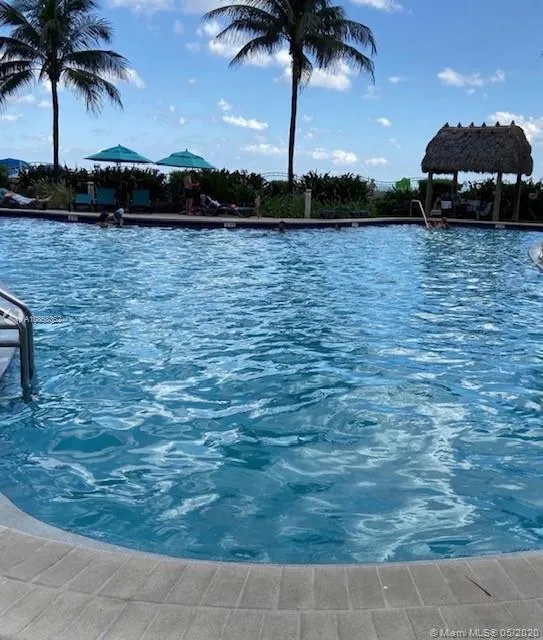 The Tides On Hollywood Beach #2R image #15
