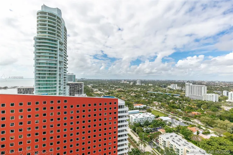 Villa Regina Condo #T206 image #29