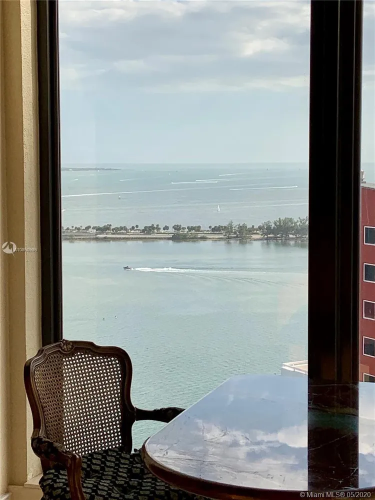 Villa Regina Condo #T206 image #7