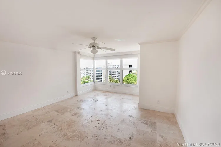 Sands of Key Biscayne #8M image #23