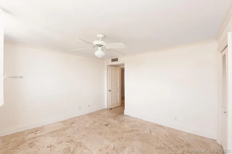 Sands of Key Biscayne #8M image #25