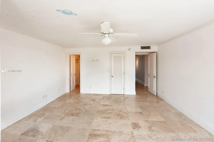 Sands of Key Biscayne #8M image #26