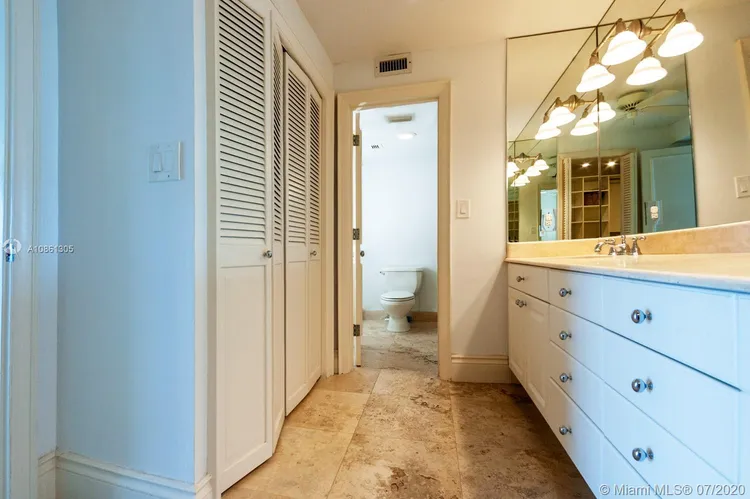 Sands of Key Biscayne #8M image #33