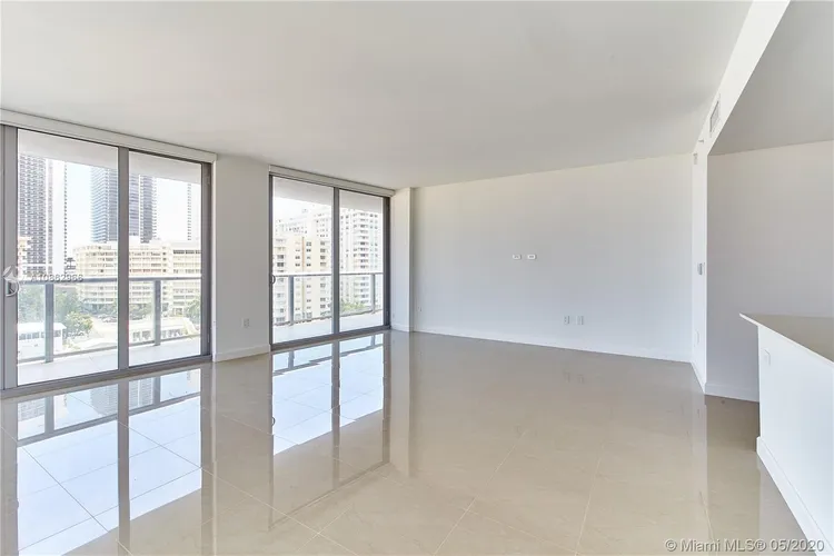 Beachwalk #T802 image #12