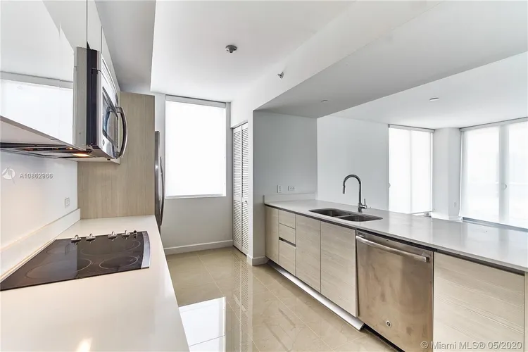 Beachwalk #T802 image #13