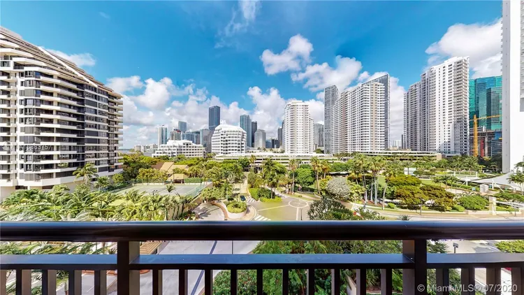 Brickell Key II #813 image #10