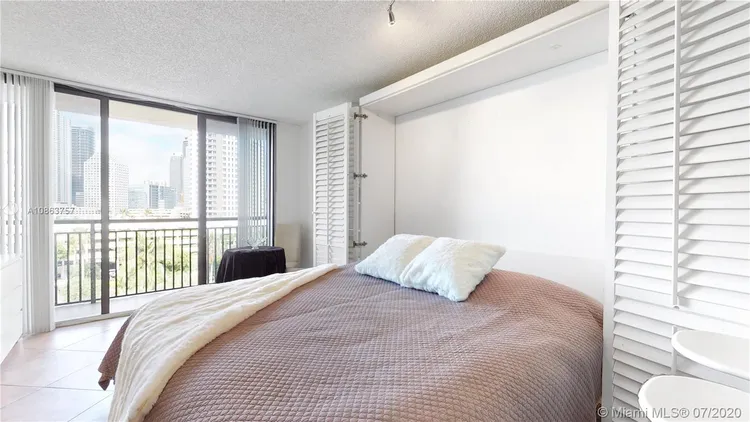 Brickell Key II #813 image #15