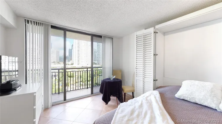 Brickell Key II #813 image #19