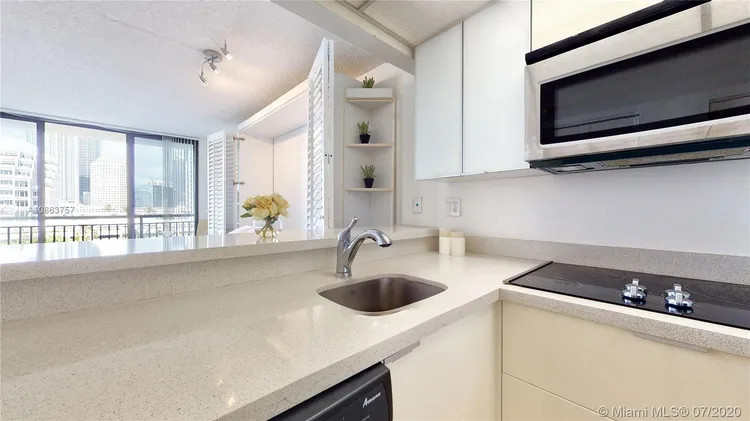 Brickell Key II #813 image #24