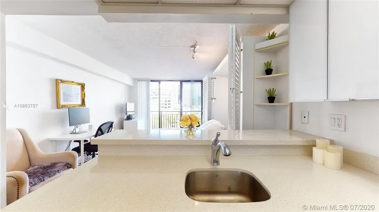 Brickell Key II #813 image #25