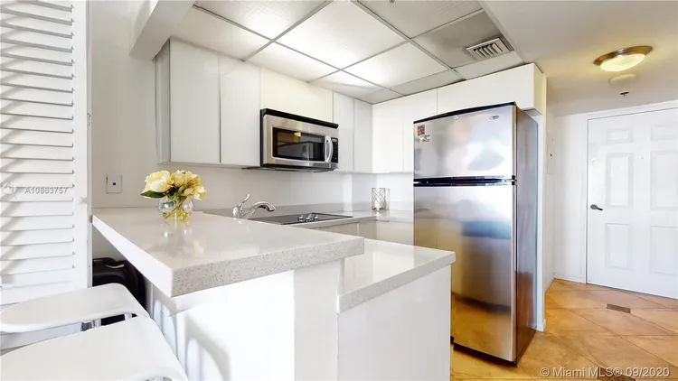 Brickell Key II #813 image #29