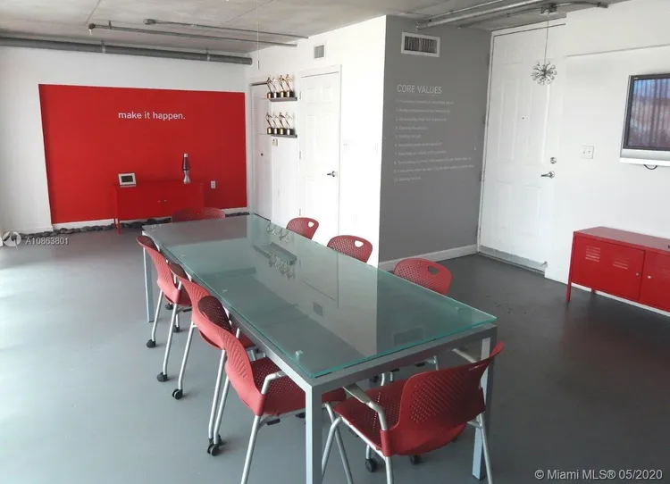 The Lofts at Hollywood Station #103 image #9