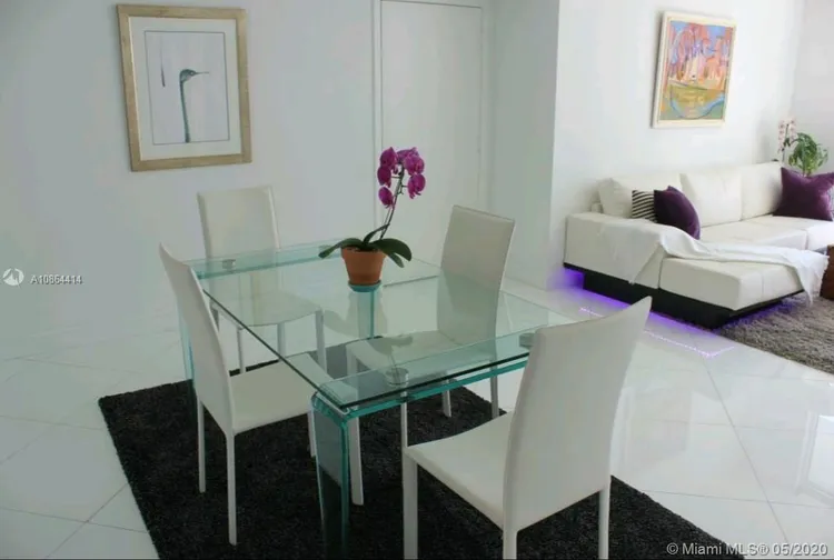 One Miami #907 image #7