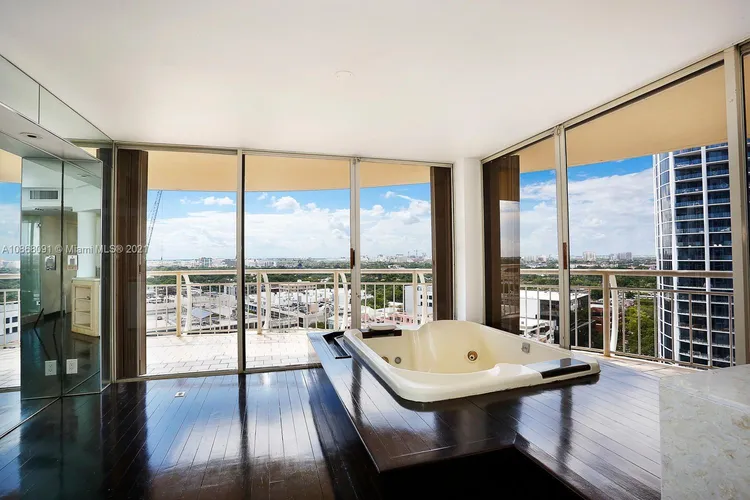 Grove Towers #P4A image #16