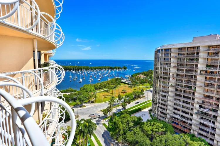 Grove Towers #P4A image #23