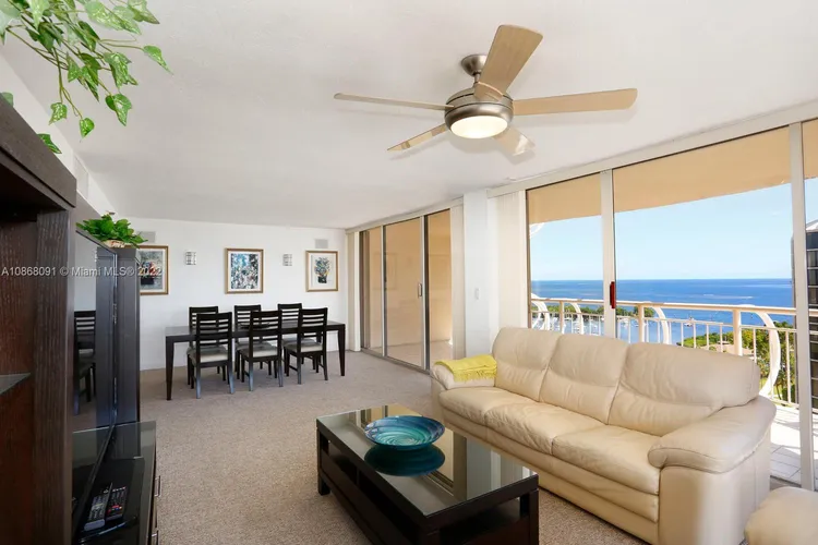 Grove Towers #P4A image #8