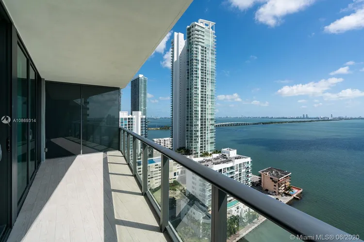 Icon Bay #2206 image #6