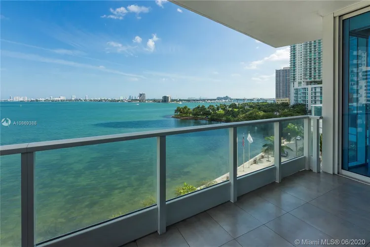 Paramount Bay #701 image #13