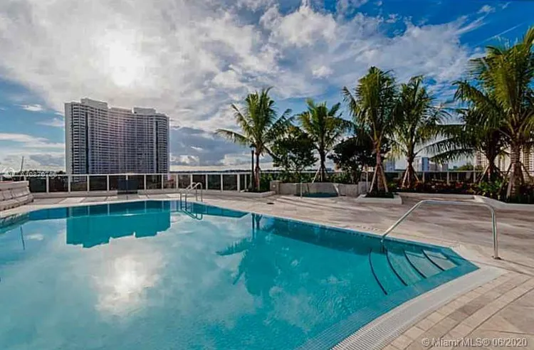 Bellini Williams Island #1001 image #14