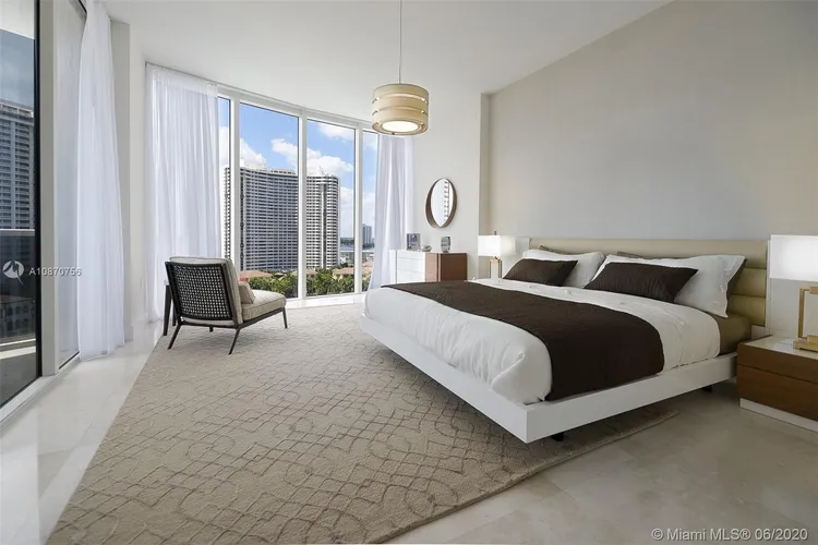 Bellini Williams Island #1001 image #7