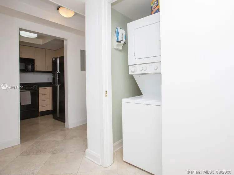 The Mutiny #1009 image #11