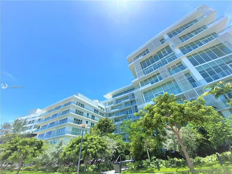 The Ritz-Carlton Residences Mid-Beach #427 image #29