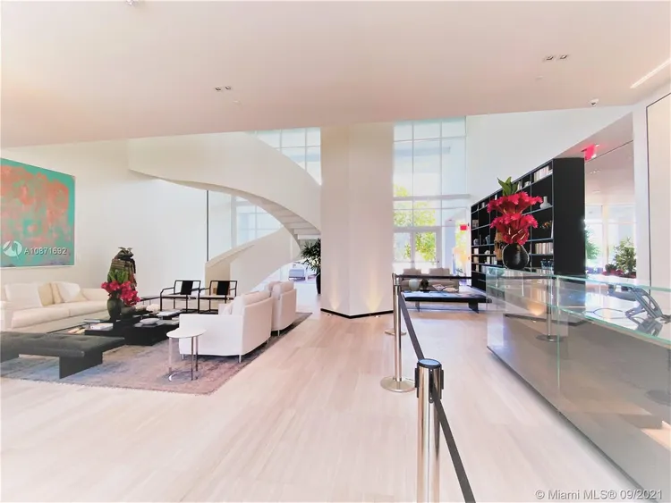 The Ritz-Carlton Residences Mid-Beach #427 image #30