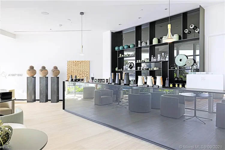 The Ritz-Carlton Residences Mid-Beach #427 image #35