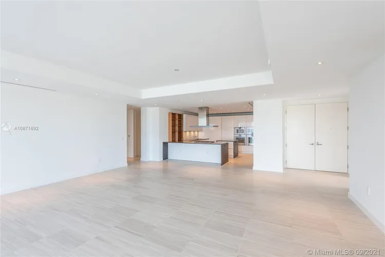 The Ritz-Carlton Residences Mid-Beach #427 image #42