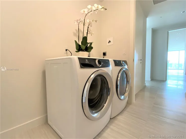 The Ritz-Carlton Residences Mid-Beach #427 image #62