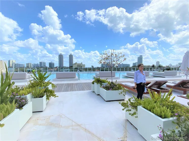 The Ritz-Carlton Residences Mid-Beach #427 image #70