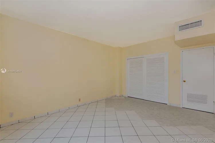 Mimosa #911 image #12