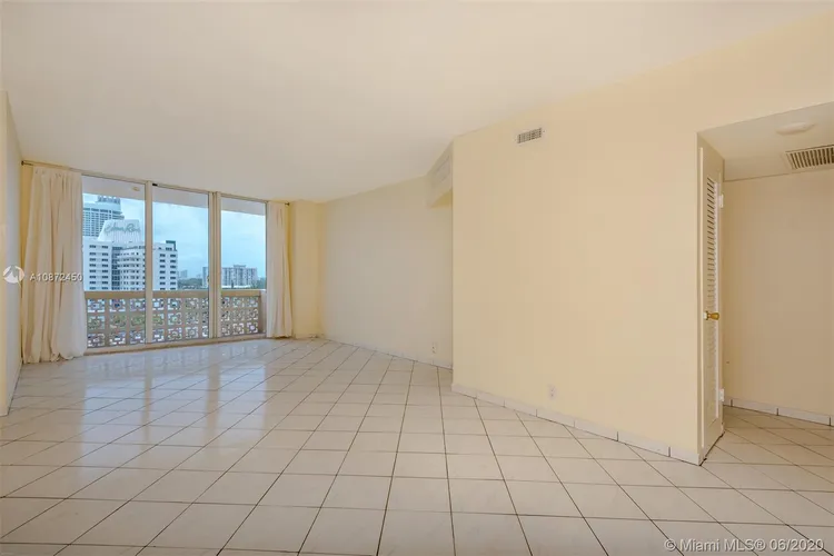 Mimosa #911 image #16