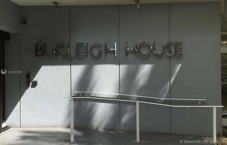 Burleigh House #823 image #13