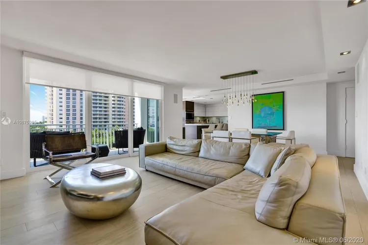 Sands of Key Biscayne #7J image #16