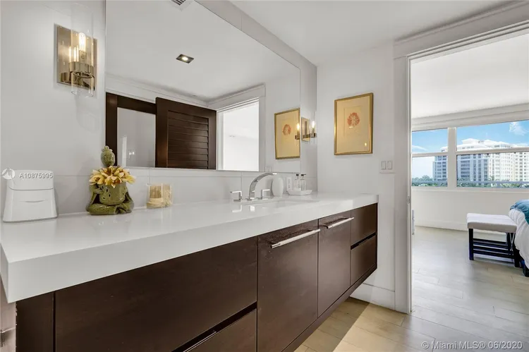 Sands of Key Biscayne #7J image #26