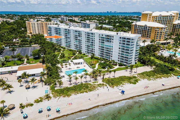 Sands of Key Biscayne #7J image #49