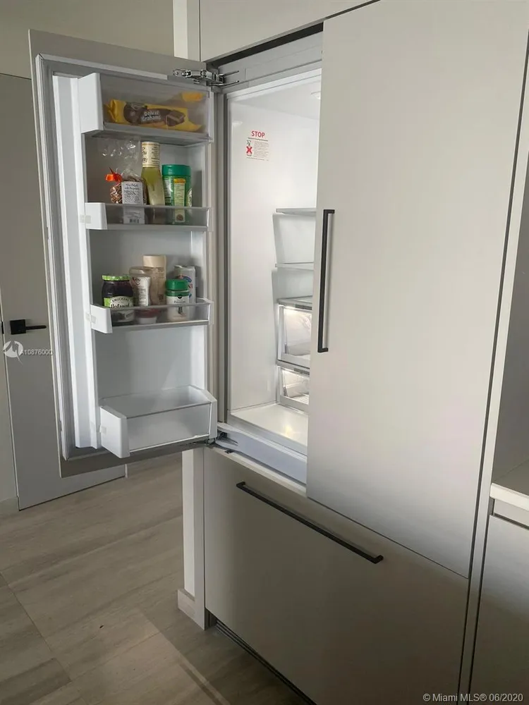 Belle Plaza #1004 image #12