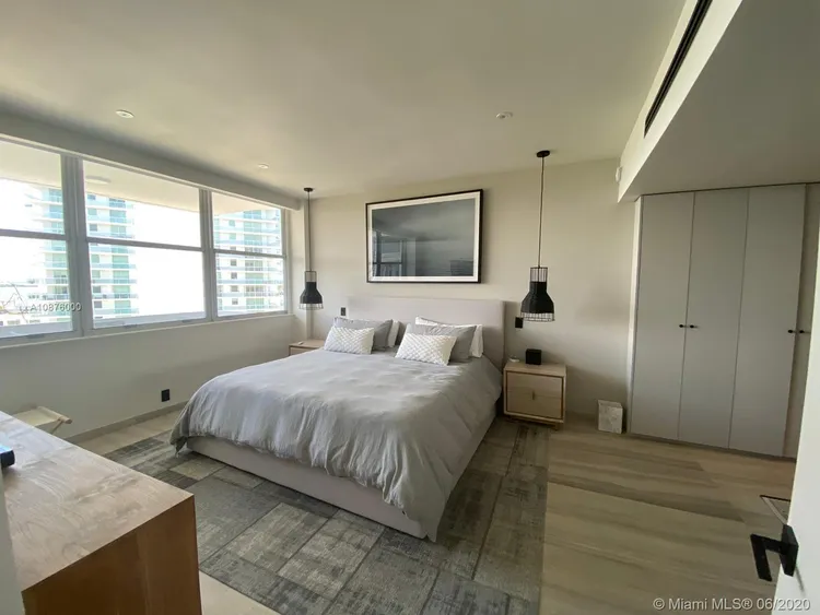 Belle Plaza #1004 image #13