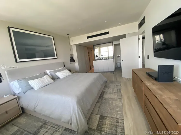 Belle Plaza #1004 image #14