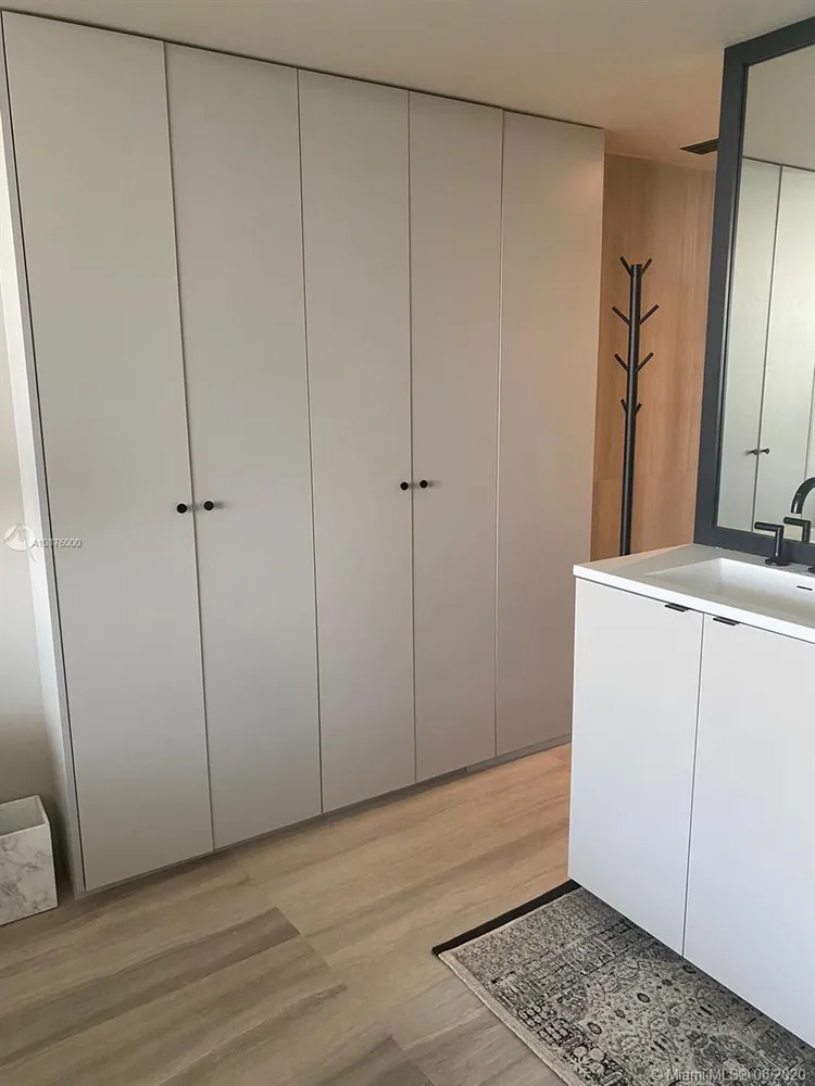 Belle Plaza #1004 image #20