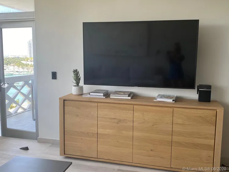 Belle Plaza #1004 image #7